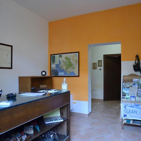 Casa Del Geco Bed and Breakfast Πέστουμ Εξωτερικό φωτογραφία
