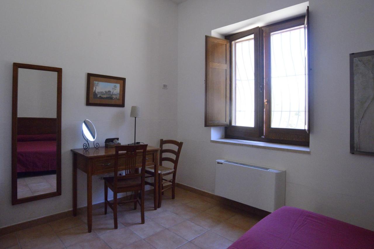 Casa Del Geco Bed and Breakfast Πέστουμ Εξωτερικό φωτογραφία